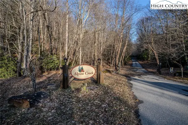 19 Valley View Court, Newland, NC 28657