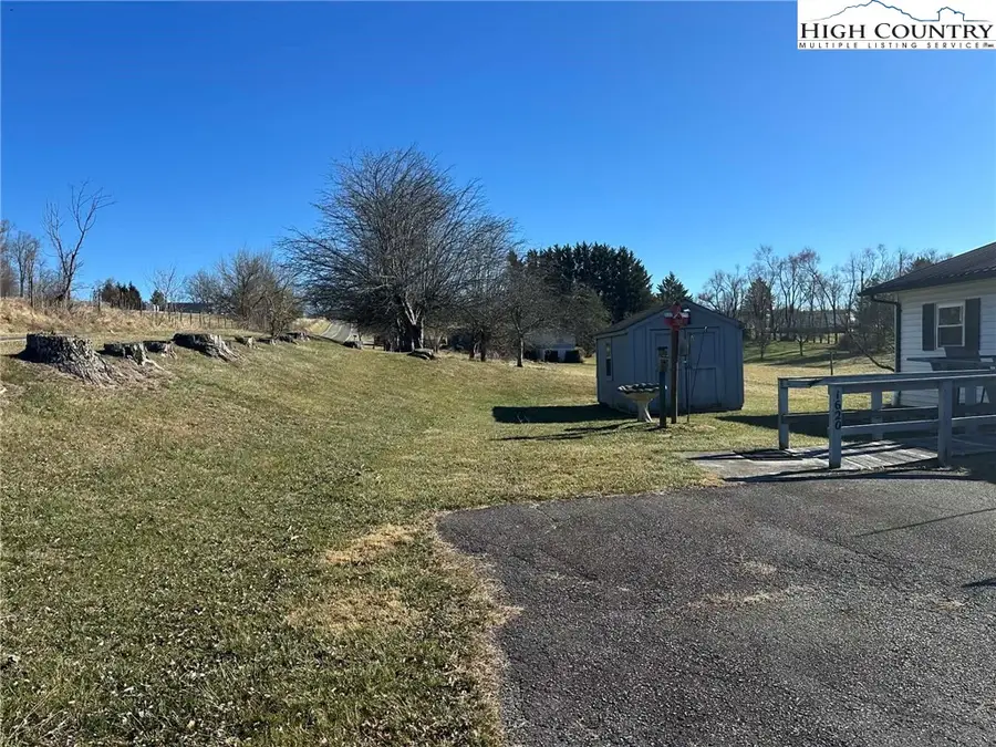 1620 Little Pine Road, Ennice, NC 28623 - Image #2