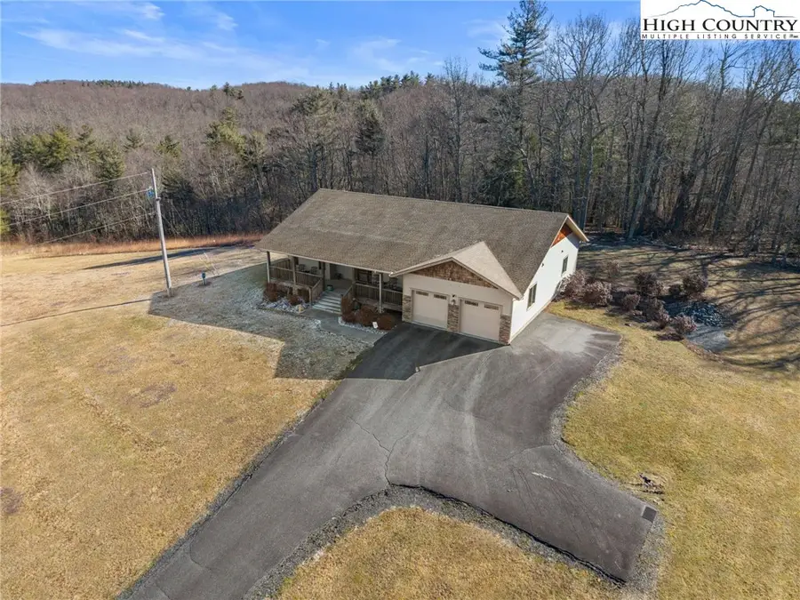 457 Pritchard Road, Newland, NC 28657 - #2