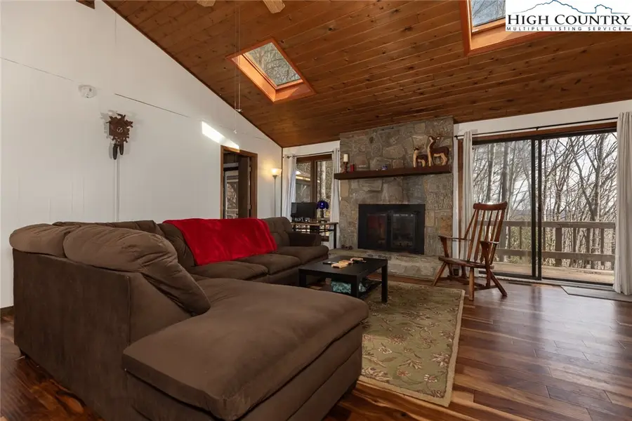 844 E Laurel Circle, Deep Gap, NC 28618 - #3