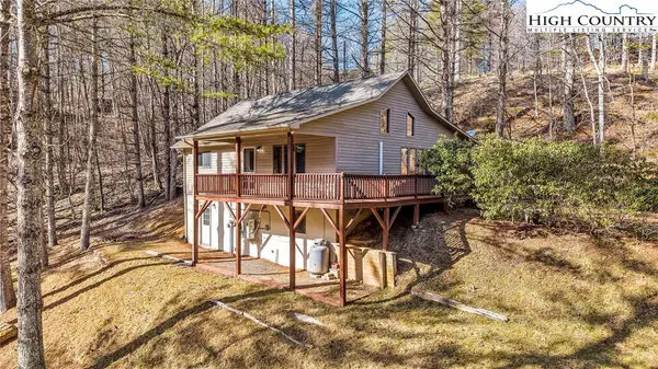 120 Kevin Creek Road, Fleetwood, NC 28626