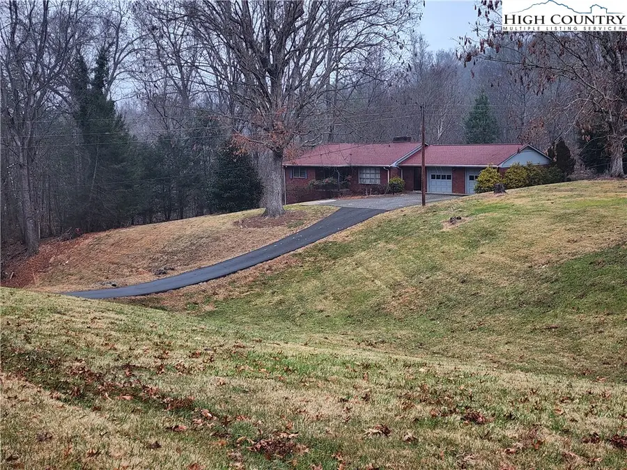865 Armory Road, North Wilkesboro, NC 28659 - #2