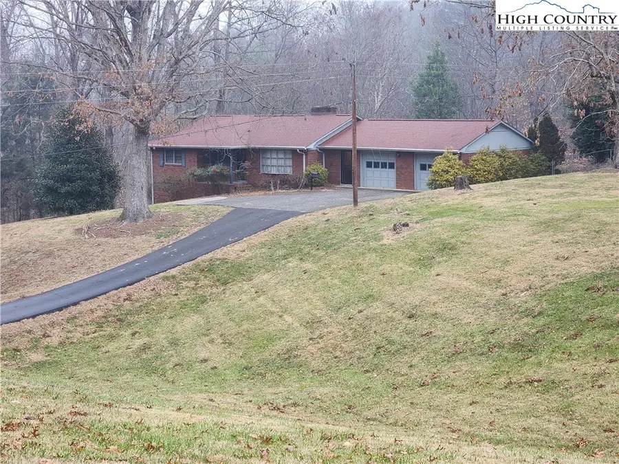 865 Armory Road, North Wilkesboro, NC 28659 - #3