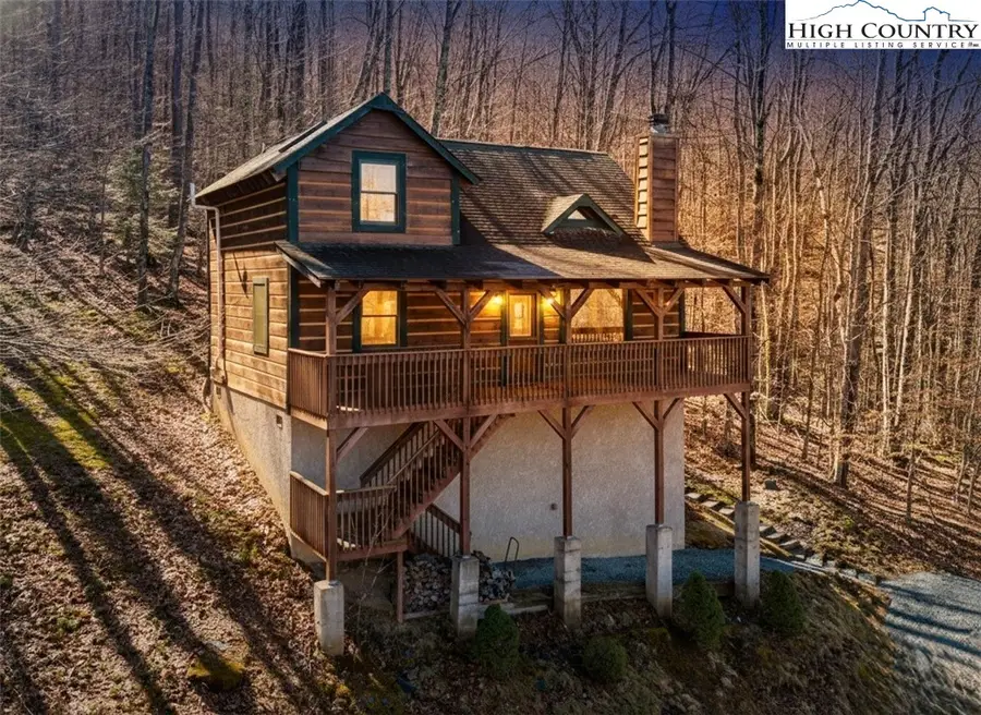 130 Hollow Tree Road, Banner Elk, NC 28604 - #2