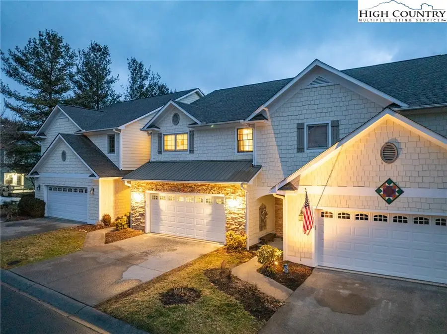 114 Charles Lowe Lane #19, Banner Elk, NC 28604 - Image #3