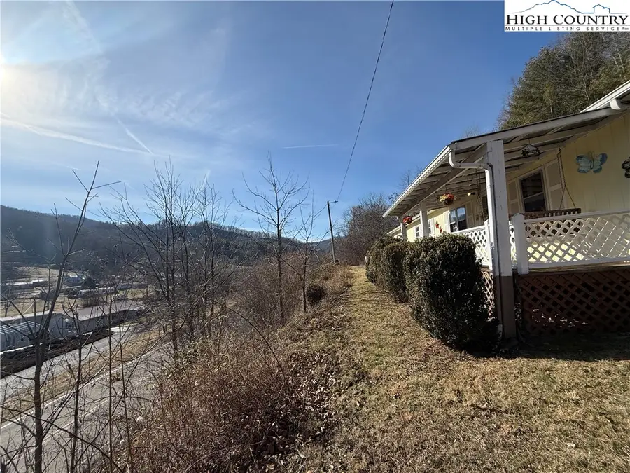 6553 Hwy 194 Highway, Warrensville, NC 28693 - #3