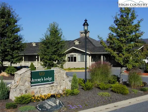 193 E Landing Drive #104, Jefferson, NC 28640