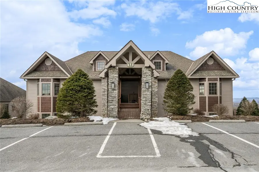 575 Craggy Pointe #13D, Sugar Mountain, NC 28604 - Image #2