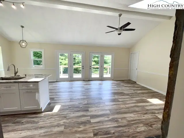 30 Village Road #103, Roaring Gap, NC 28668 - #2