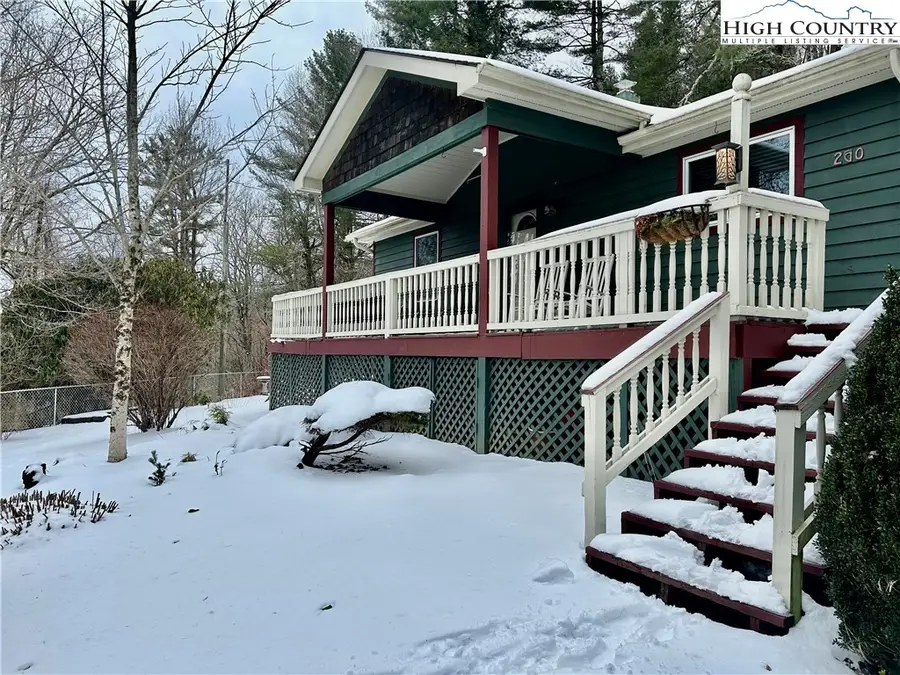 260 Sunny Acres Overlook, Boone, NC 28607 - #2