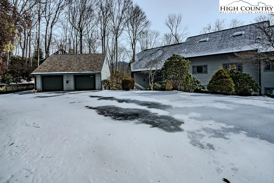 207 Grouse Moor Drive #207, Linville, NC 28646 - #2