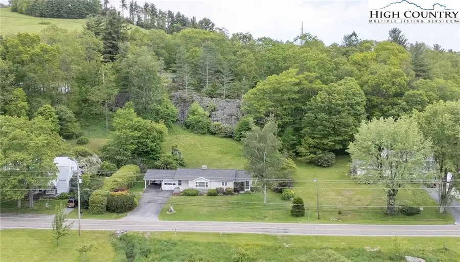 189 Old Nc 181, Newland, NC 28657 - Image #3