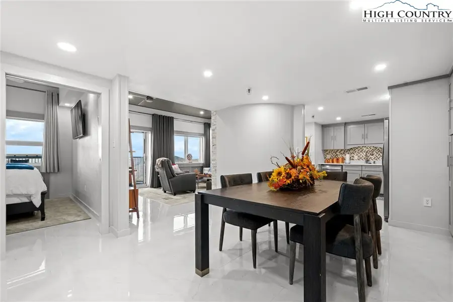 303 Sugar Top Drive #2903, Sugar Mountain, NC 28604 - #3