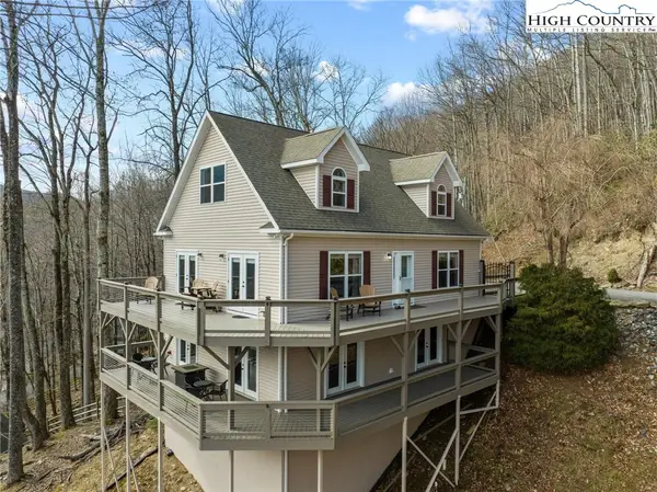 280 Isle Of Skye, Banner Elk, NC 28604