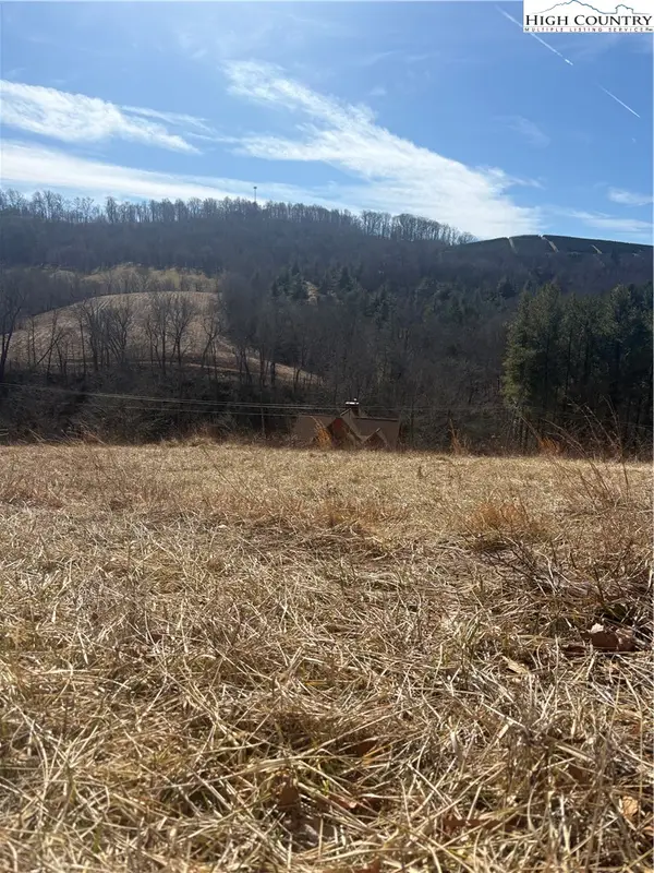 TBD 12M Memorial Park Drive, Sparta, NC 28675