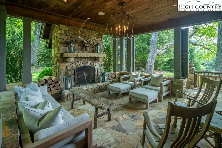 64 Hanging Rock Knoll Place, Banner Elk, NC 28604 - #3