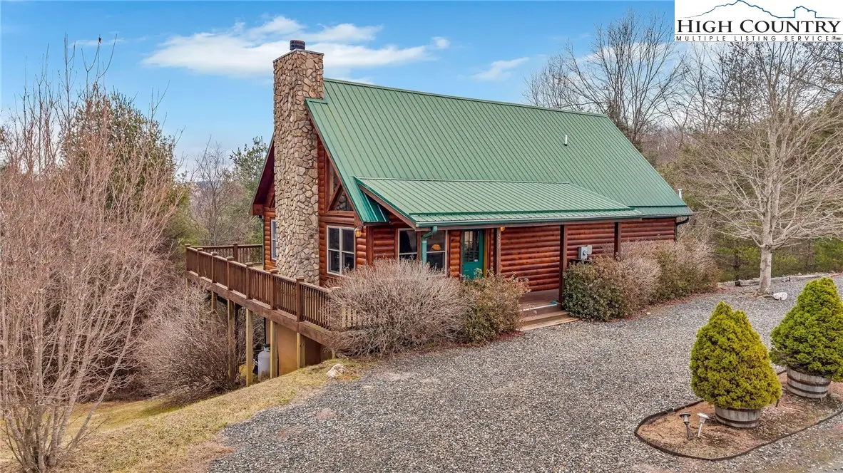 203 Waterwood Drive, West Jefferson, NC 28694 - #1