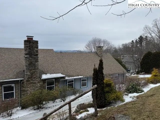 233 Dogwood Lane, Blowing Rock, NC 28605 - #2
