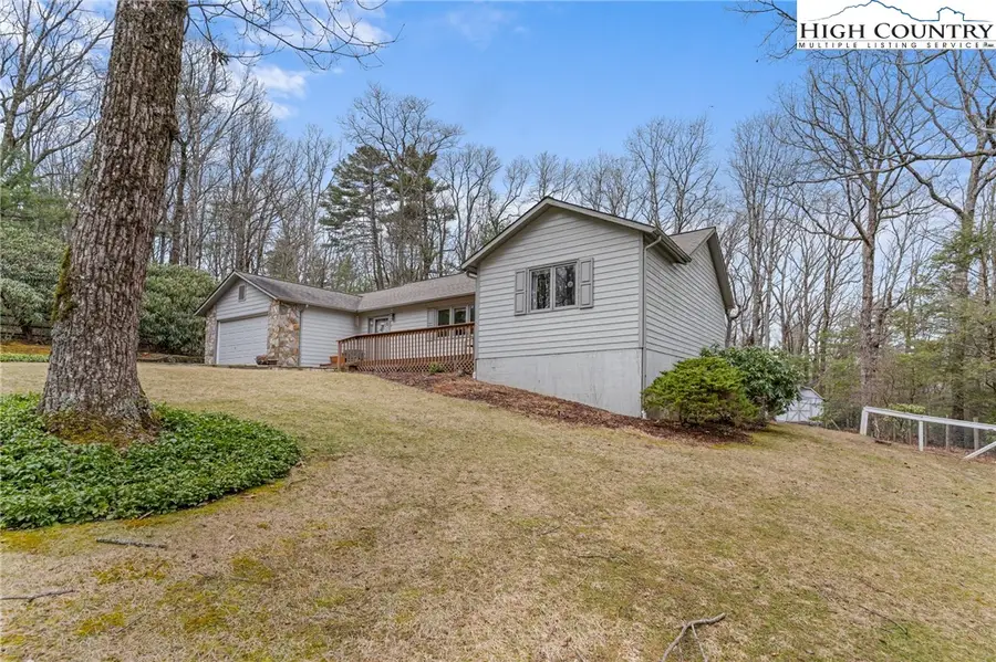 120 Village Road, Roaring Gap, NC 28668 - #3