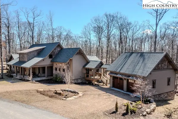 137 Mountain Breeze Knoll, Blowing Rock, NC 28605