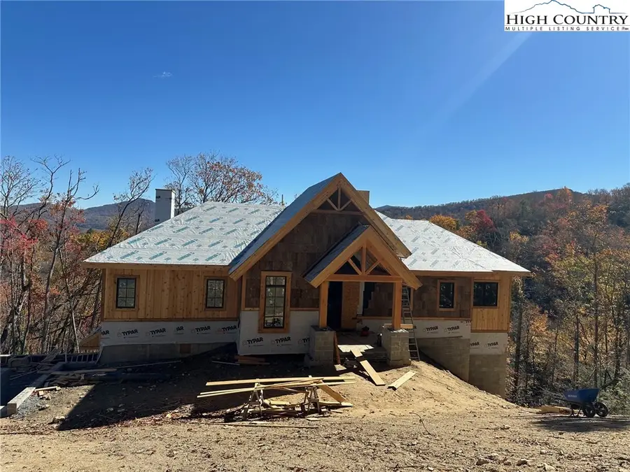 346 Wren Way, Banner Elk, NC 28604 - #3