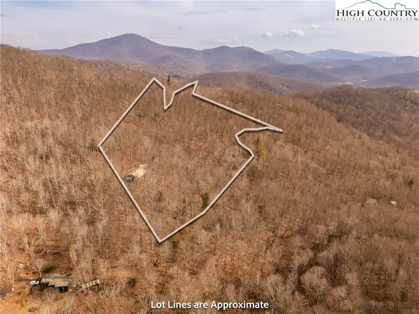 1395 Grady Winkler Road, Boone, NC 28607