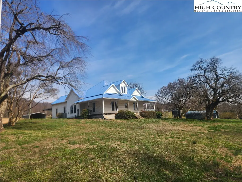 363 Center Church Road, Hiddenite, NC 28636 - #1