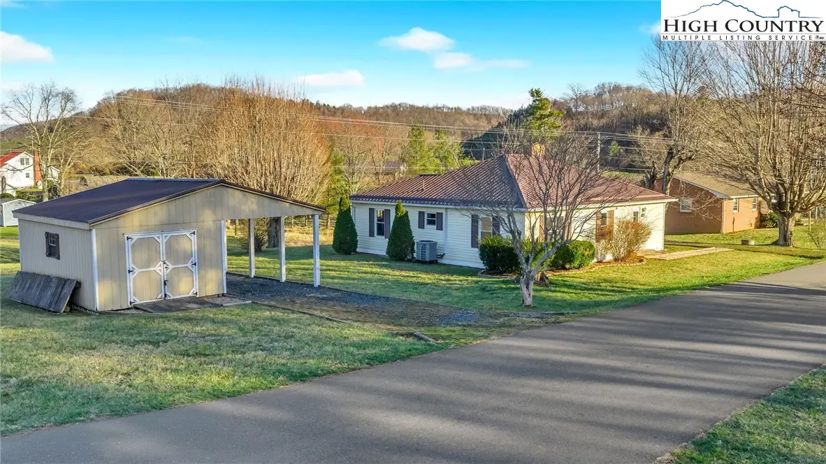 186 King Street, West Jefferson, NC 28694 - #1
