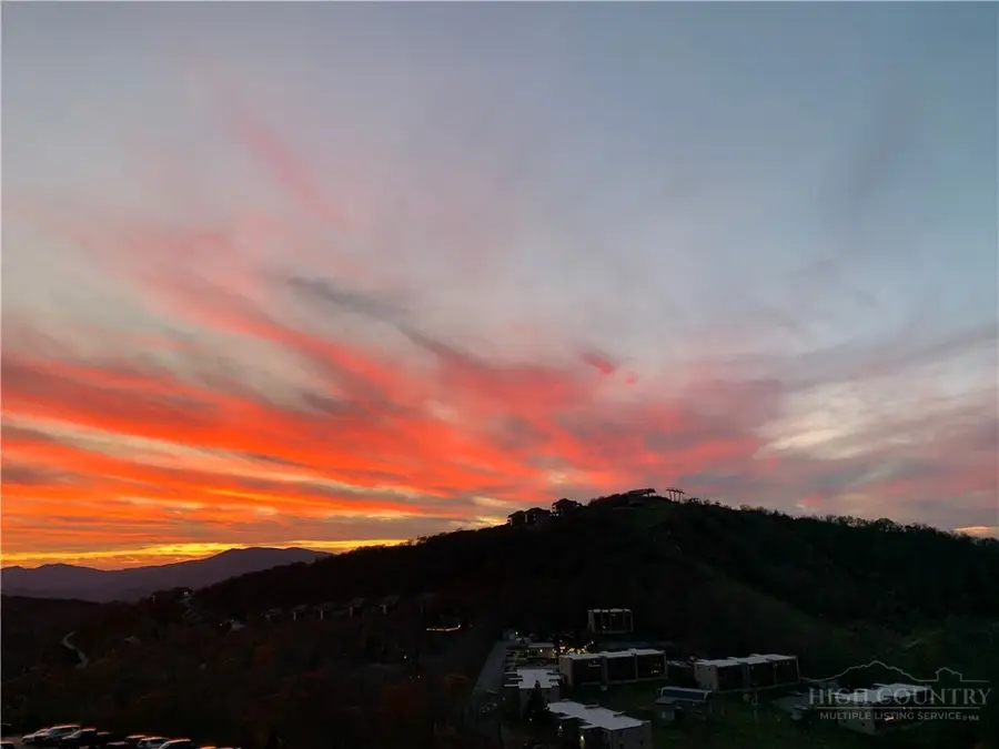 303 Sugar Top Drive #4-3427, Sugar Mountain, NC 28604 - #3