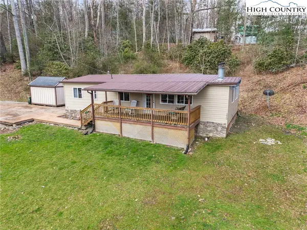 170 Rourke Ridge Road, Deep Gap, NC 28618