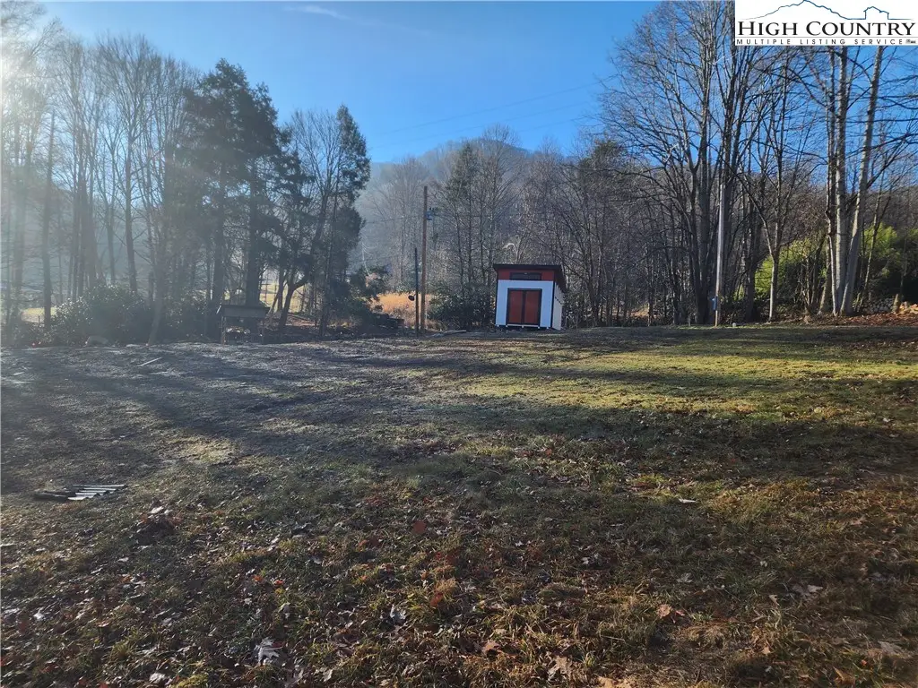 891 Little Elk Road, Elk Park, NC 28622 - #1