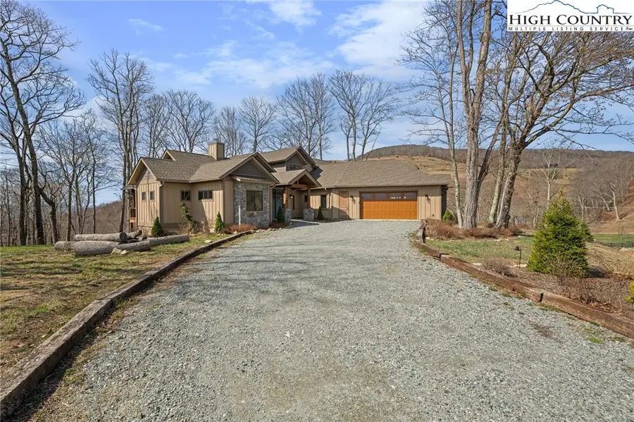 204 Great Sky Drive, Banner Elk, NC 28604 - #2