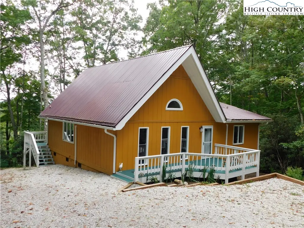 365 Trout Brook Loop, Newland, NC 28657 - #1