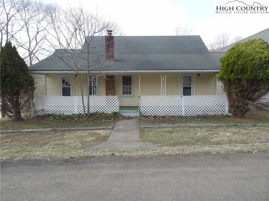 232 Riverview Drive, Sparta, NC 28675 - #3