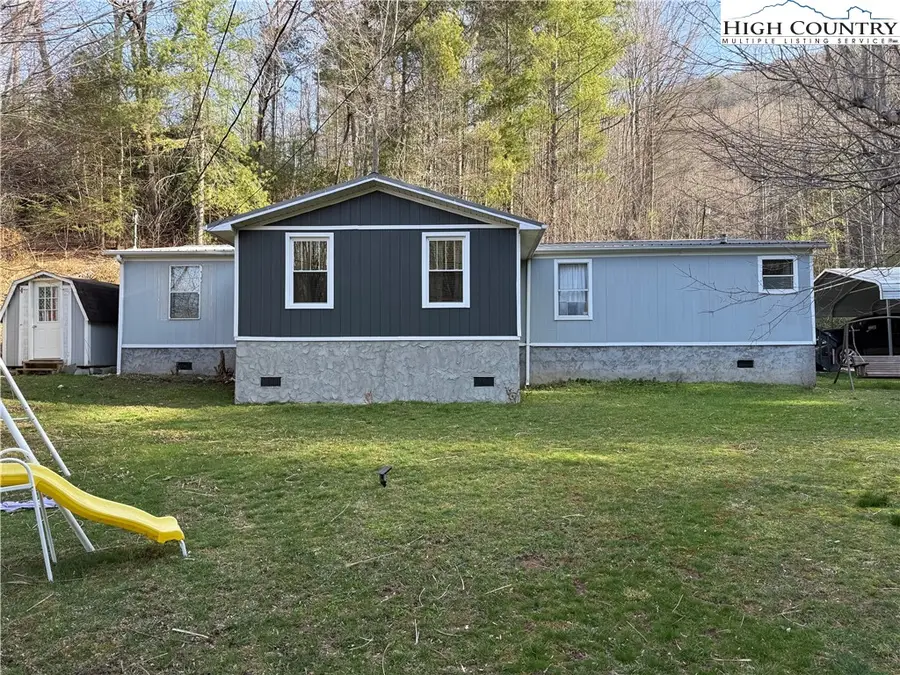 672 Upper Hanging Rock Roads, Spruce Pine, NC 28777 - #2