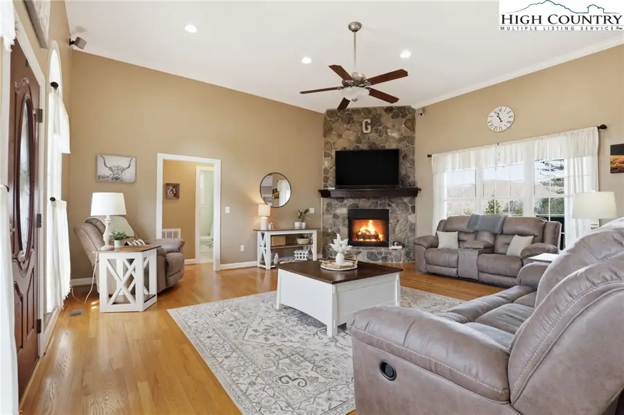 362 Mountain Shadows Drive, Purlear, NC 28665 - #3