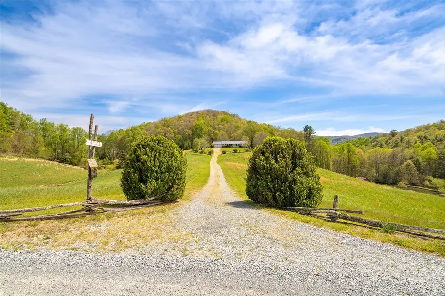 762 George Eggers Road, Banner Elk, NC 28604 - #3