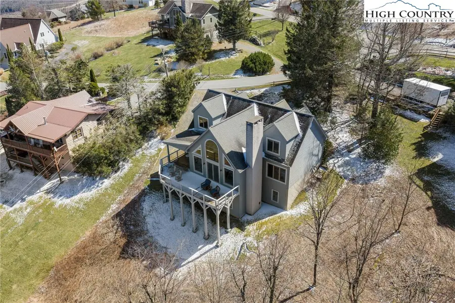 962 Alpine Drive, Blowing Rock, NC 28605 - #2