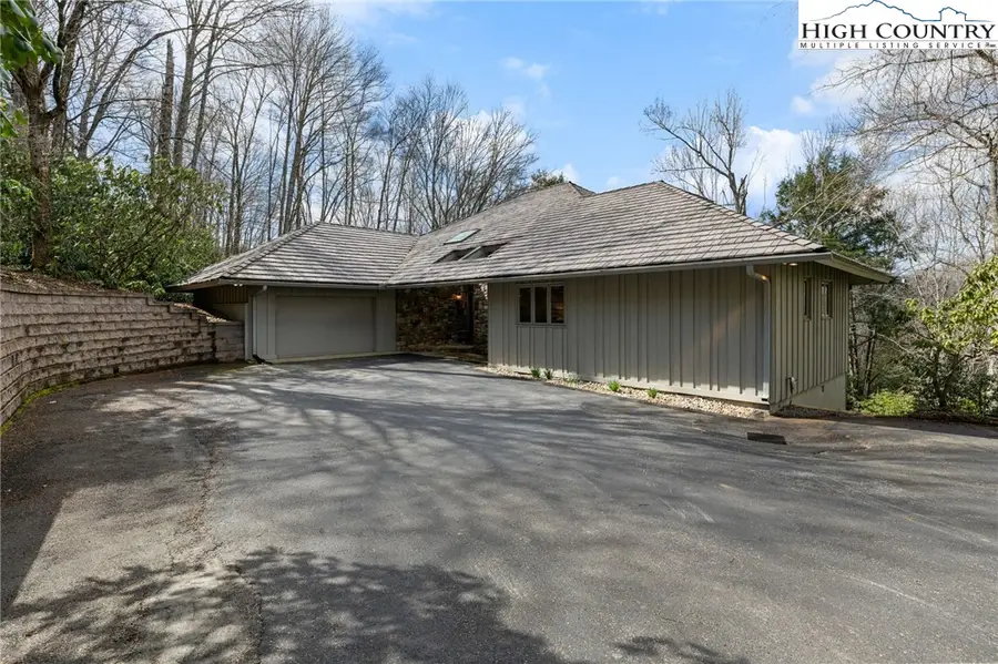 229 Cardinal Court, Banner Elk, NC 28604 - #2
