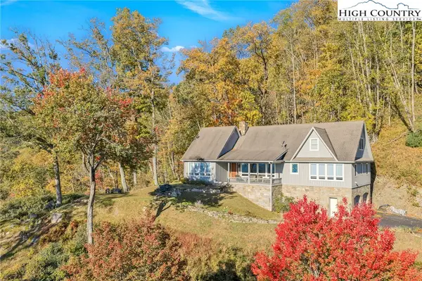 933 Thunder Ridge Lane, Lenoir, NC 28645