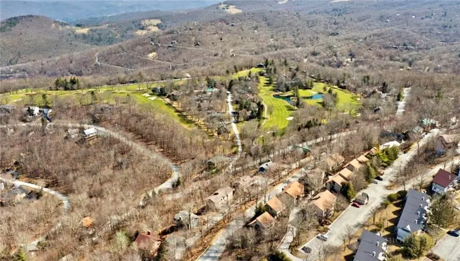 220 Northridge Road #7, Beech Mountain, NC 28604 - #3