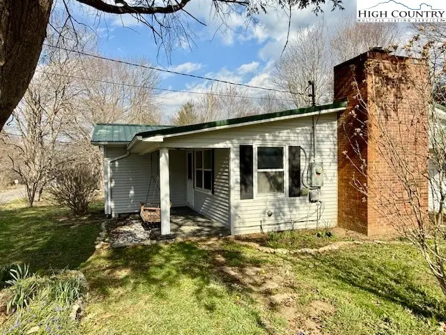 304 Elk River Road, Elk Park, NC 28622 - #1