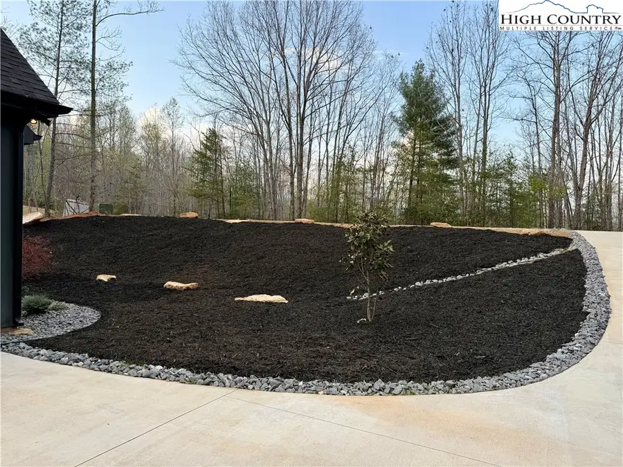 4374 Poplar Bluff Drive, Lenoir, NC 28645 - #2