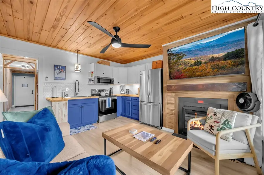 101 Sugar Ski Drive #132, Banner Elk, NC 28604 - #3