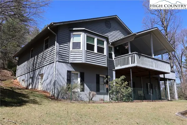 488 Meadow View Road, Roaring Gap, NC 28668
