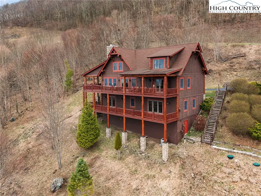 635 Acorn Nvno, Zionville, NC 28698 - #3