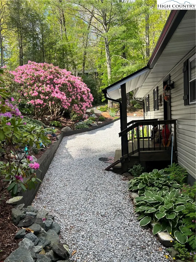 229 Spring Brook Road, Newland, NC 28657 - #2