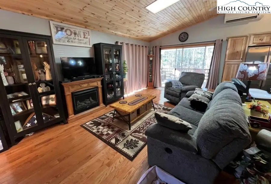 229 Spring Brook Road, Newland, NC 28657 - #3