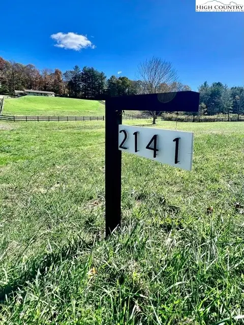 2141 Mt Jefferson Road, West Jefferson, NC 28694 - #2