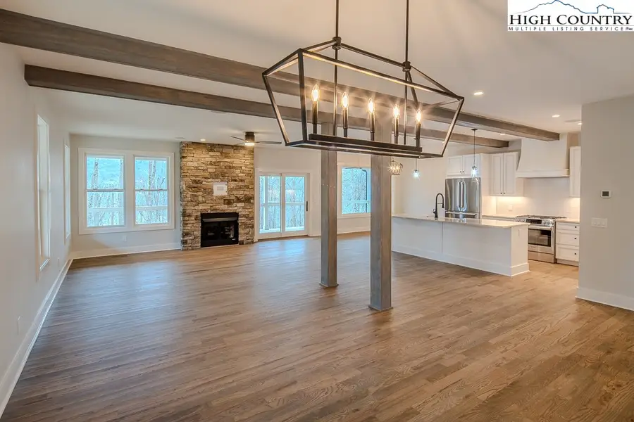 602 Ridge Run, Linville, NC 28646 - #2